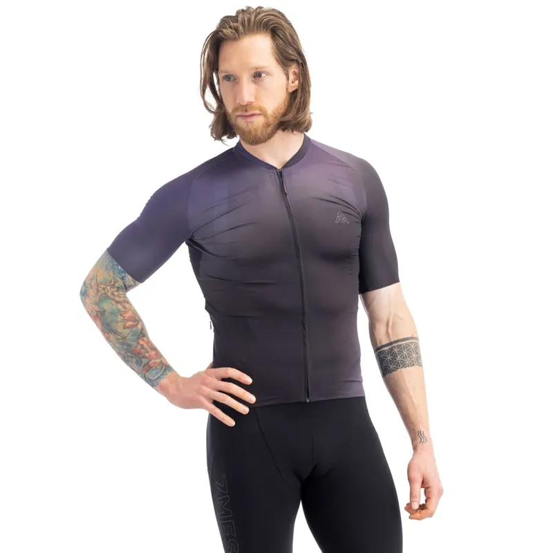 7mesh Pace Kurzarmtrikot Herren - Dark Velvet Saisonangebot