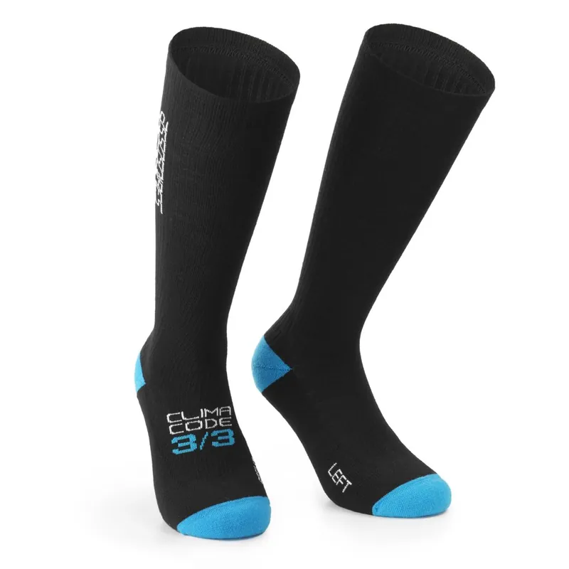 Assos Ultraz FUGU Winter Socken - black series Heißes Angebot