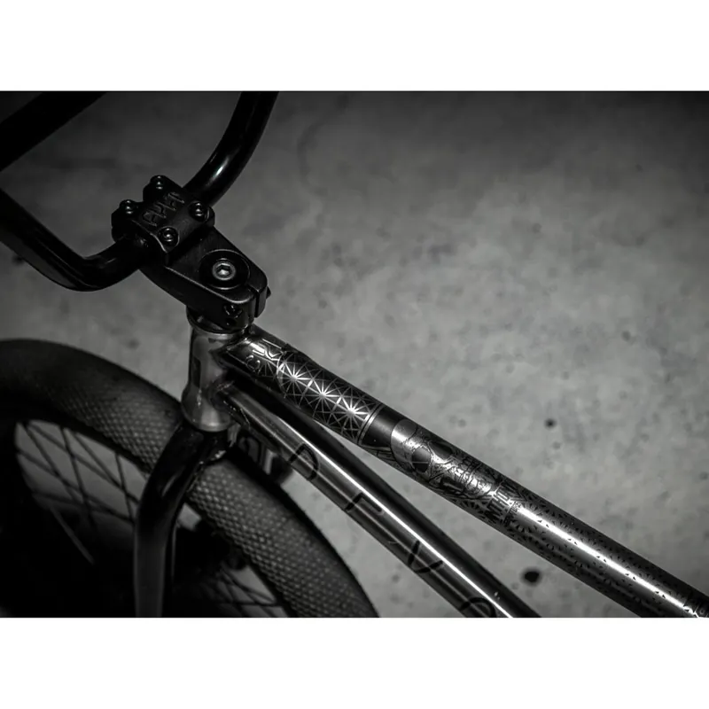 Neuheit DYEDBRO Rahmenschutz Kit Anthony Napo BMX Signature Series - schwarz matt