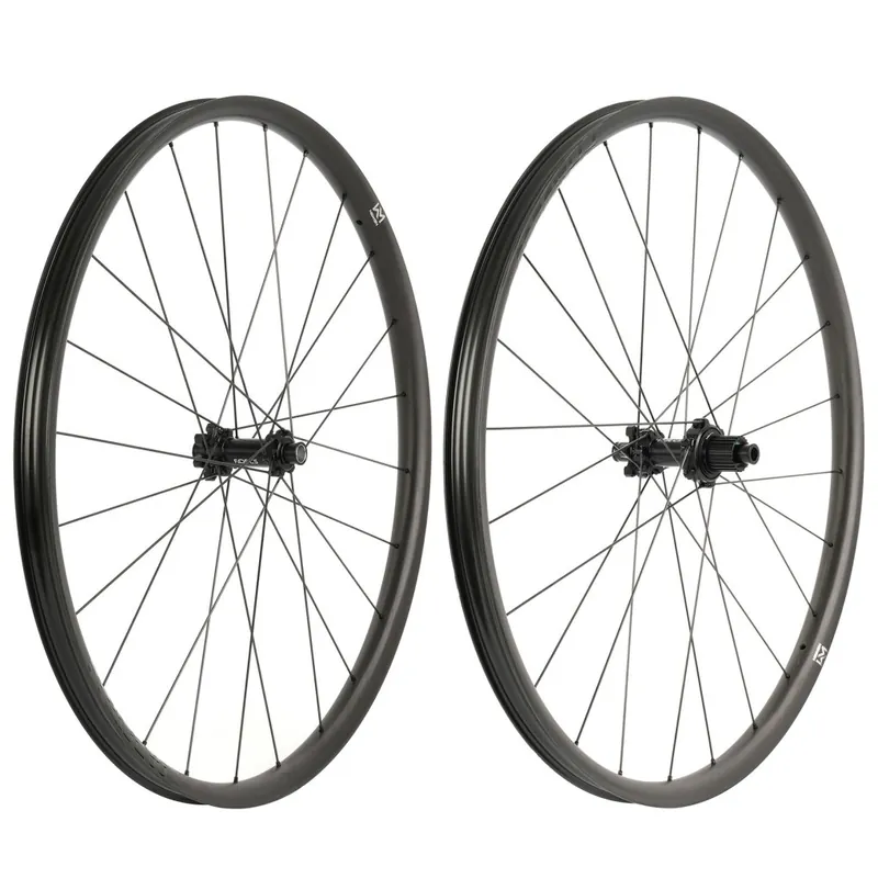 Newmen Phase 30 VONOA Laufradsatz - Trail - Light Base - 29" - 6-Loch - 15x110mm 12x148mm Boost - Shimano Micro Spline Aktuell