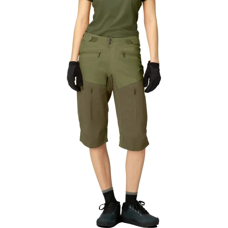 Markenprodukt Norrona fjørå flex1 Shorts Damen 2205-20 - Loden Green