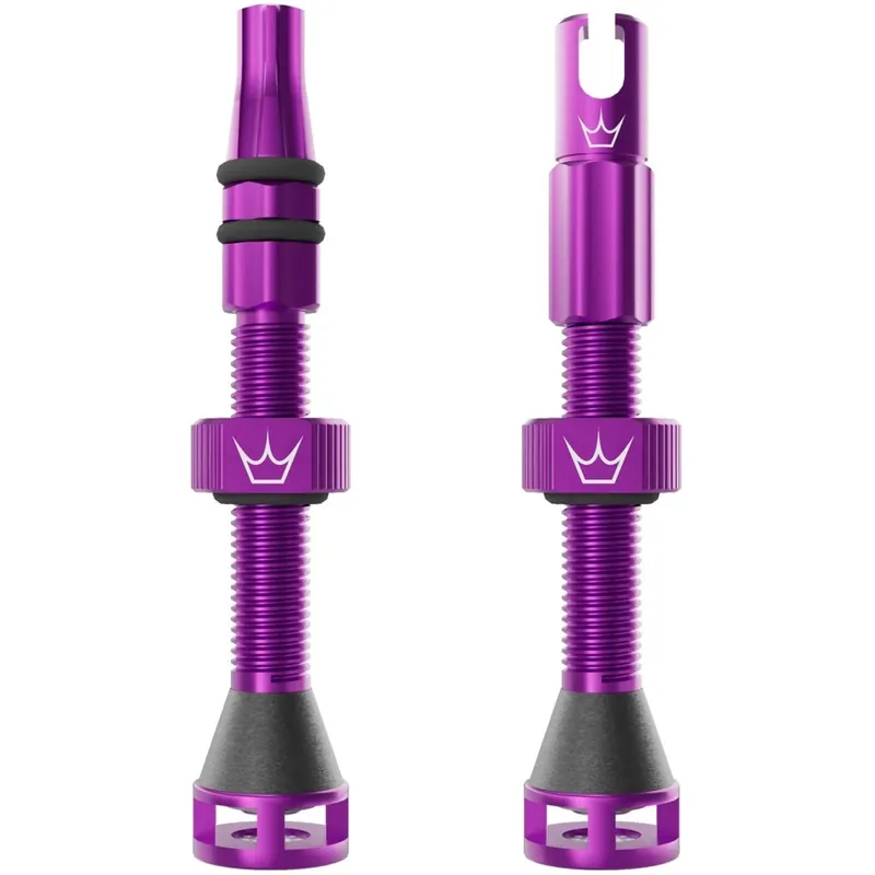 Neu Im Sortiment Peaty‘s Holeshot Fast Flow Tubeless Ventile - violet purple
