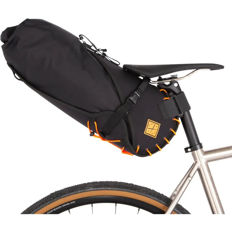 Rabatt Restrap Satteltasche - 18L - orange