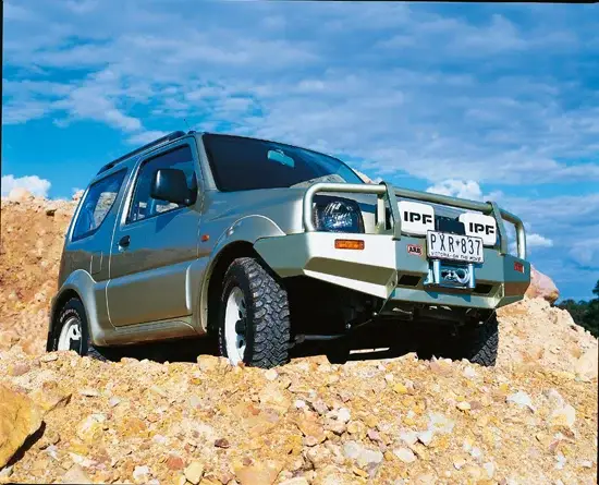 ARB-Windenstoßstange Suzuki Jimny, alle Benz. - 06/2012 und Die. -10/2005, *TN* Direktkauf