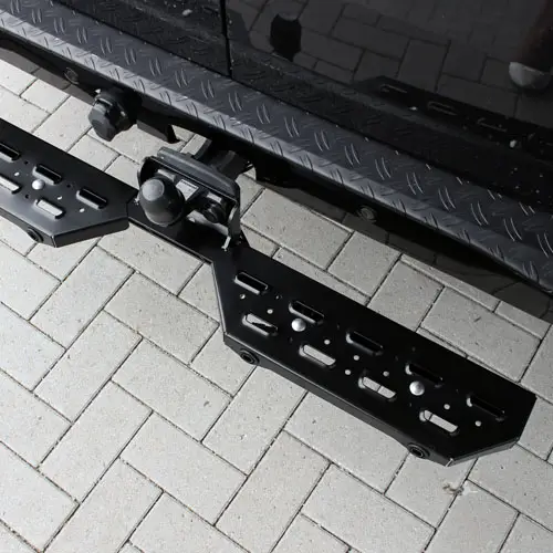 Bestpreis Hecktrittstufe Schwarz für Abnehmbare Anhängerkupplung mit Sensor Maxus Deliver 9 2019+